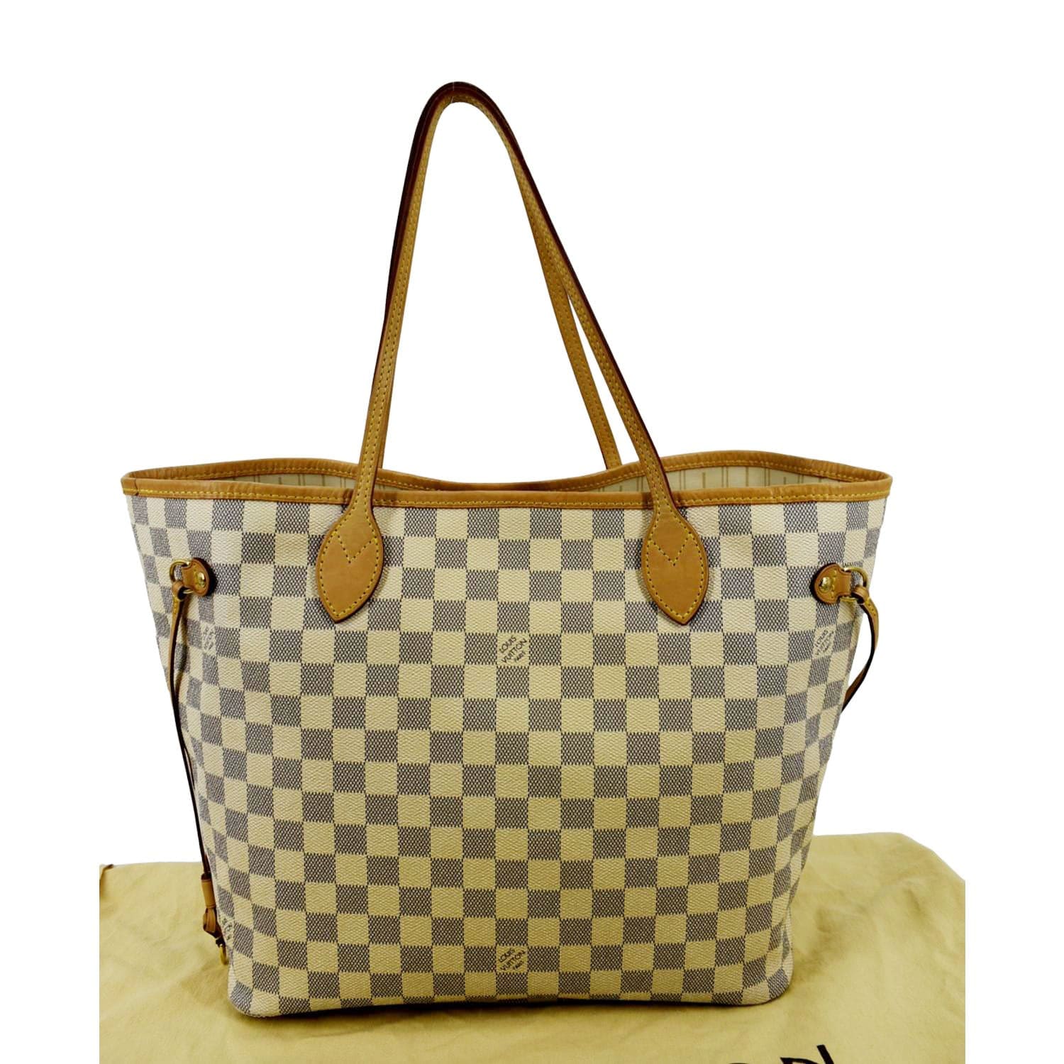 5 Ways To Style Your Louis Vuitton Neverfull