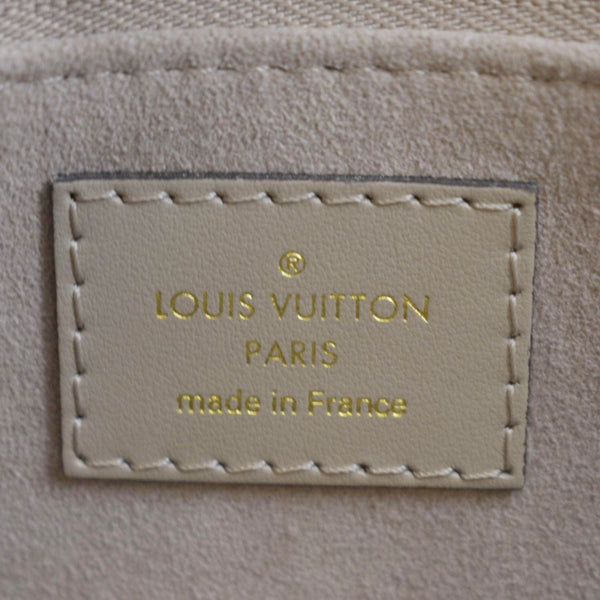 LOUIS VUITTON Onthego MM Giant Monogram Empreinte Leather Tote Shoulder Bag Tourterelle Beige