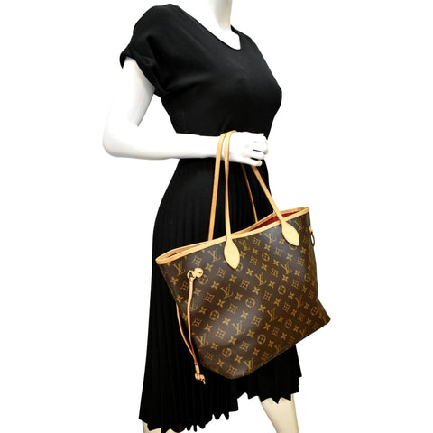 LOUIS VUITTON  Neverfull MM Monogram Canvas Tote Bag Brown/Red
