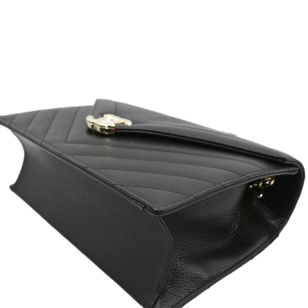 CHANEL CC Flap Chevron Stitched Leather Shoulder Bag Black