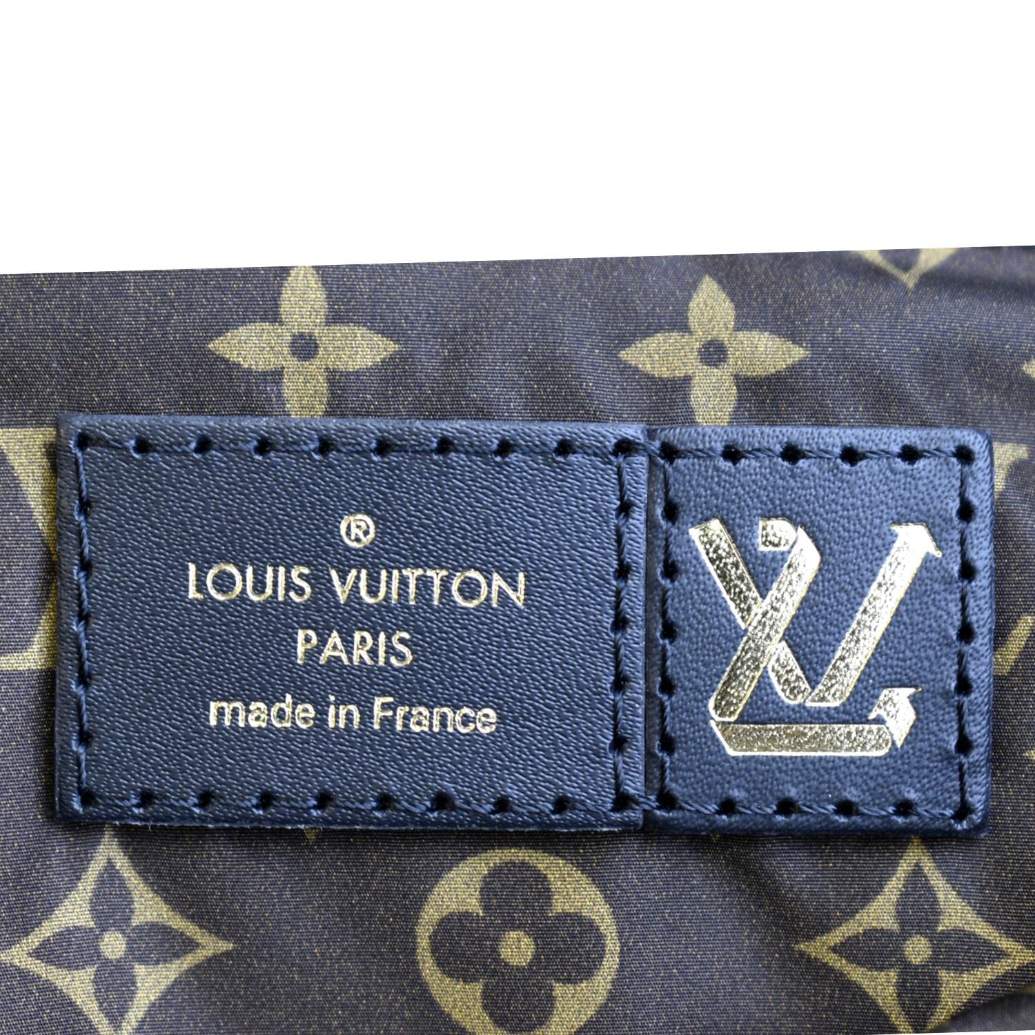 LOUIS VUITTON Louis Vuitton Monogram Maxi Multi Pochette