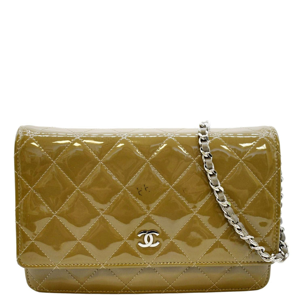 CHANEL Wallet On Chain Patent Leather Shoulder Crossbody Bag E4904 