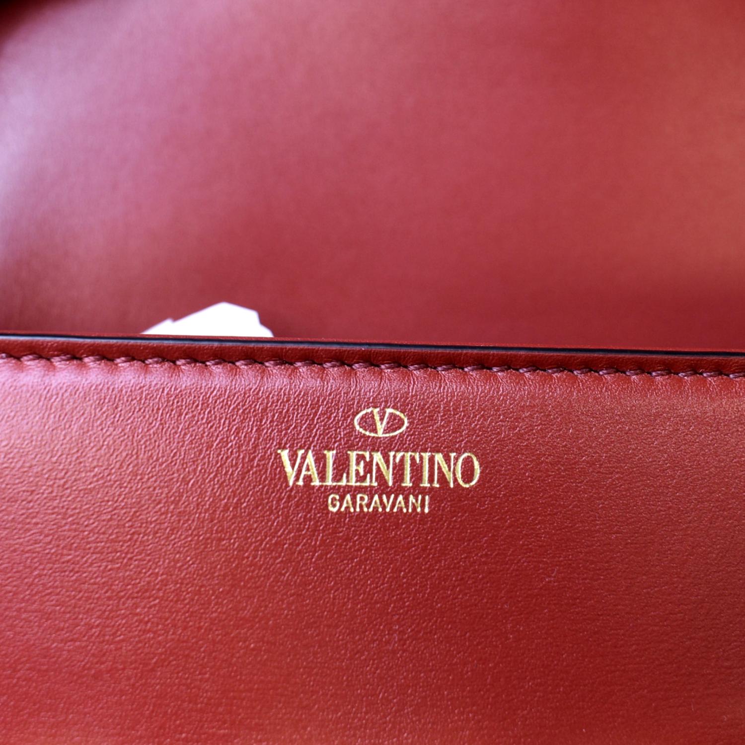 New Auth Valentino Garavani V Rivet Chain Suede Clutch Bag Handbag Purse  $1495