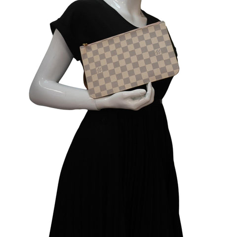 LOUIS VUITTON Neverfull Damier Azur Pochette Wristlet Rose Ballerine