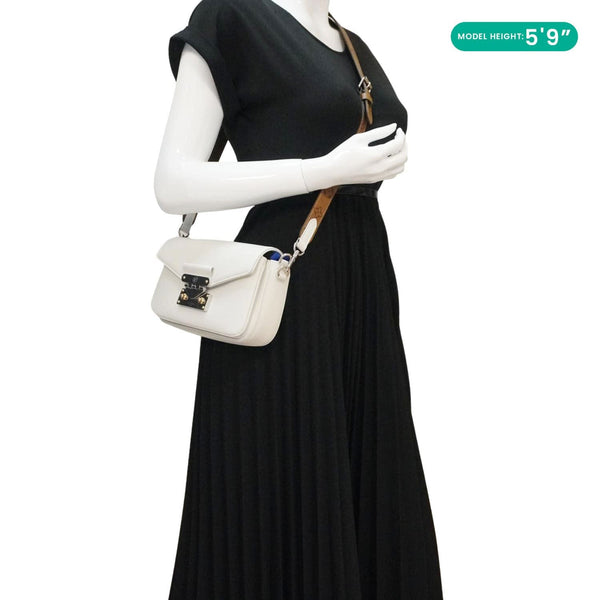 LOUIS VUITTON Swing Reverse Monogram Shoulder Bag White