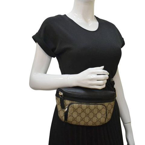 GUCCI GG Supreme Canvas Belt Bag Black 450946
