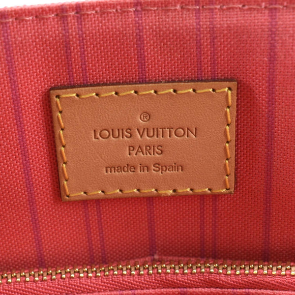 LOUIS VUITTON Calvi Damier Azur Shoulder Bag White