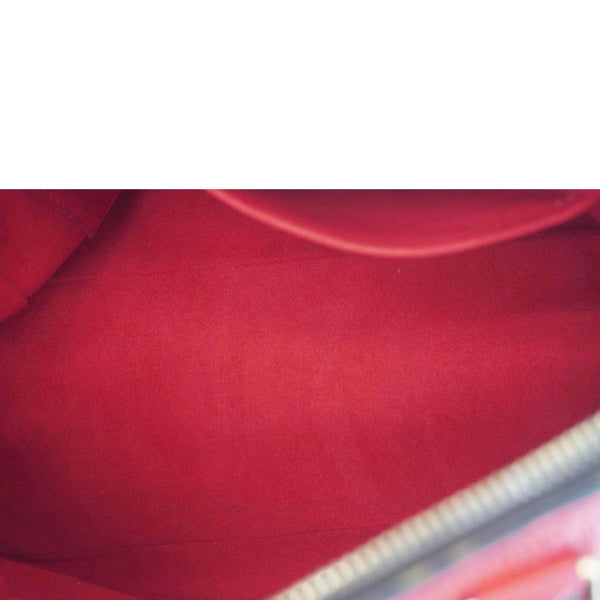 LOUIS VUITTON Retiro NM Monogram Canvas 2Way Bag Red – Inner Close-up
