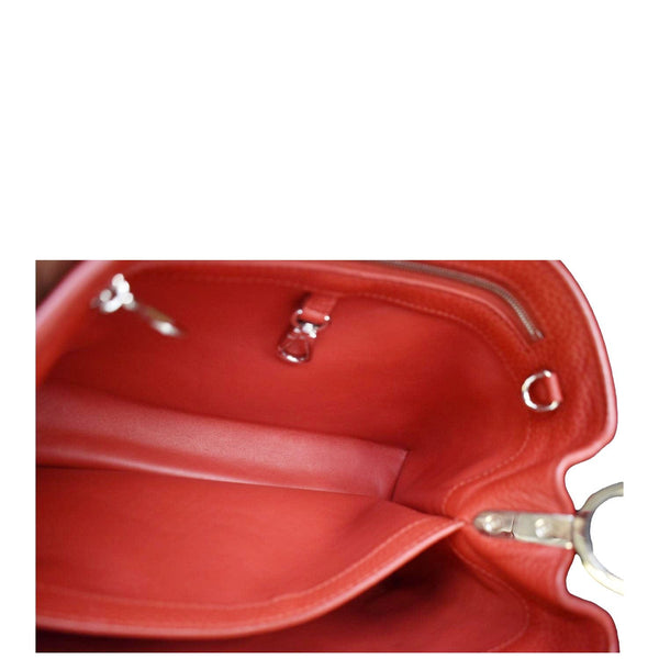LOUIS VUITTON Capucines MM Taurillon Leather Satchel Bag Red