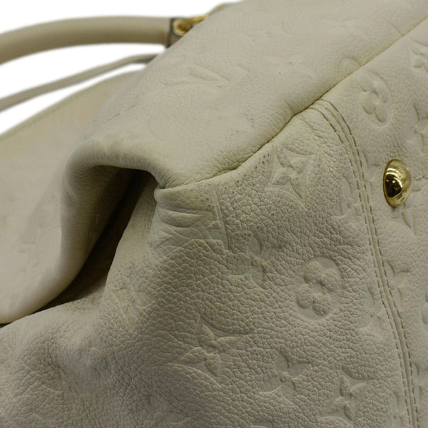 LOUIS VUITTON Artsy MM Monogram Empreinte Leatther Hobo Bag Beige