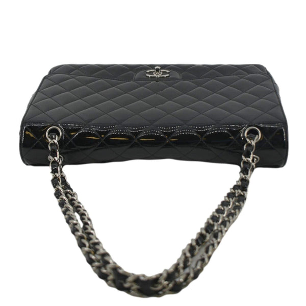 CHANEL Classic Maxi Single Flap Patent Leather Shoulder Bag Black