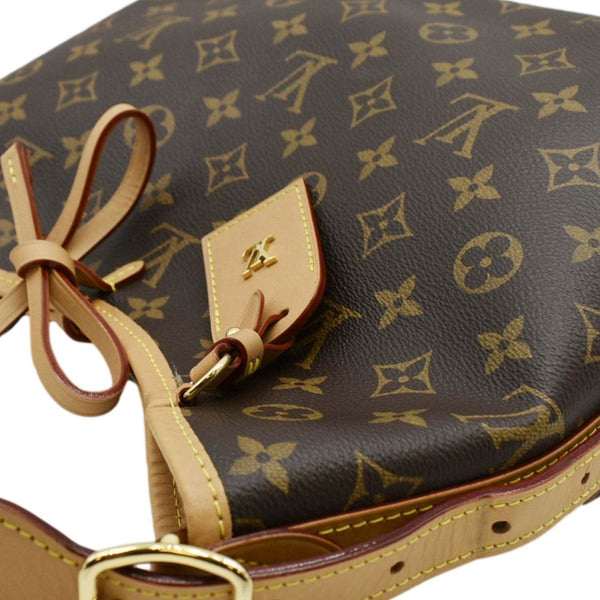 LOUIS VUITTON Carryall PM Monogram Canvas Shoulder Bag Brown