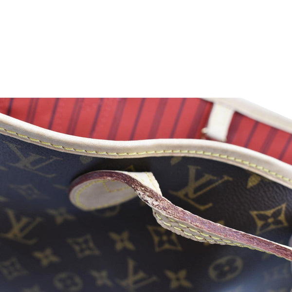 LOUIS VUITTON Neverfull MM Monogram Canvas Tote Bag Brown