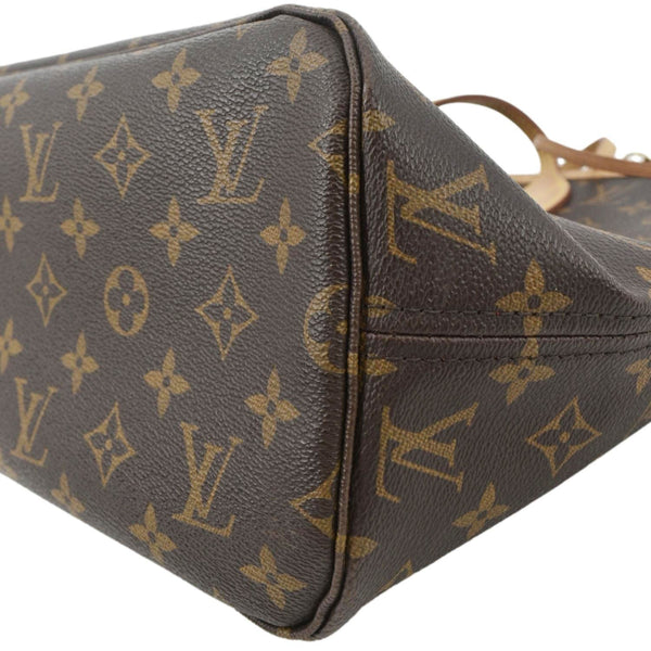 LOUIS VUITTON Neverfull MM Monogram Canvas Tote Bag Brown