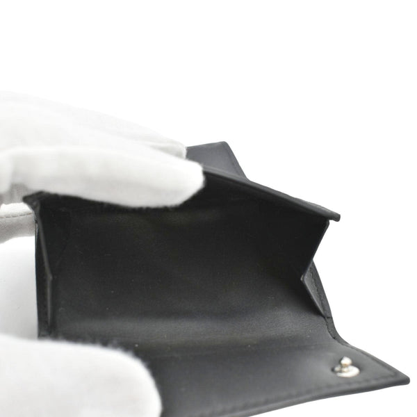 LOUIS VUITTON Discovery Monogram Eclipse Tri-Fold Wallet Grey