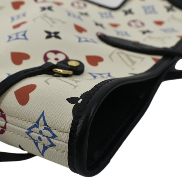 LOUIS VUITTON Game On Neverfull leather Shoulder Bag White with left corner view