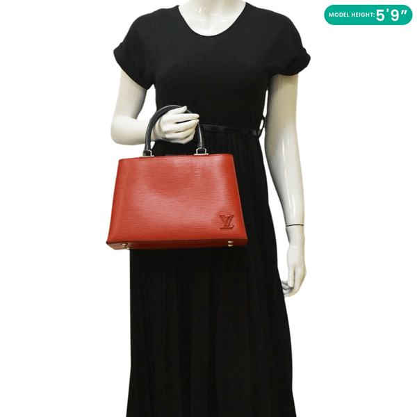 LOUIS VUITTON Kleber PM Epi Leather Shoulder Bag Red