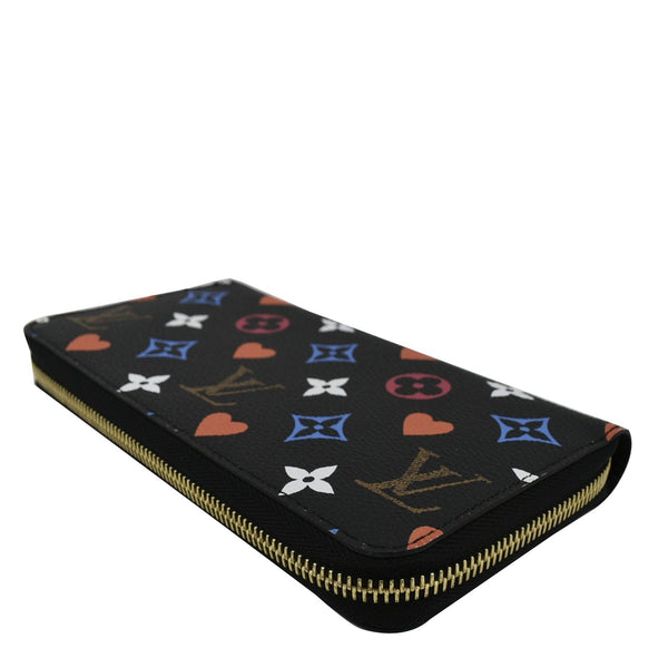 LOUIS VUITTON Game On Multicolor Monogram Canvas Zippy Wallet Black