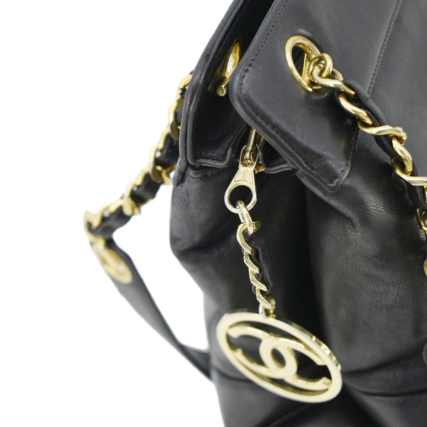 CHANEL Vintage CC Lambskin Leather Chain Shopping Tote Bag Black