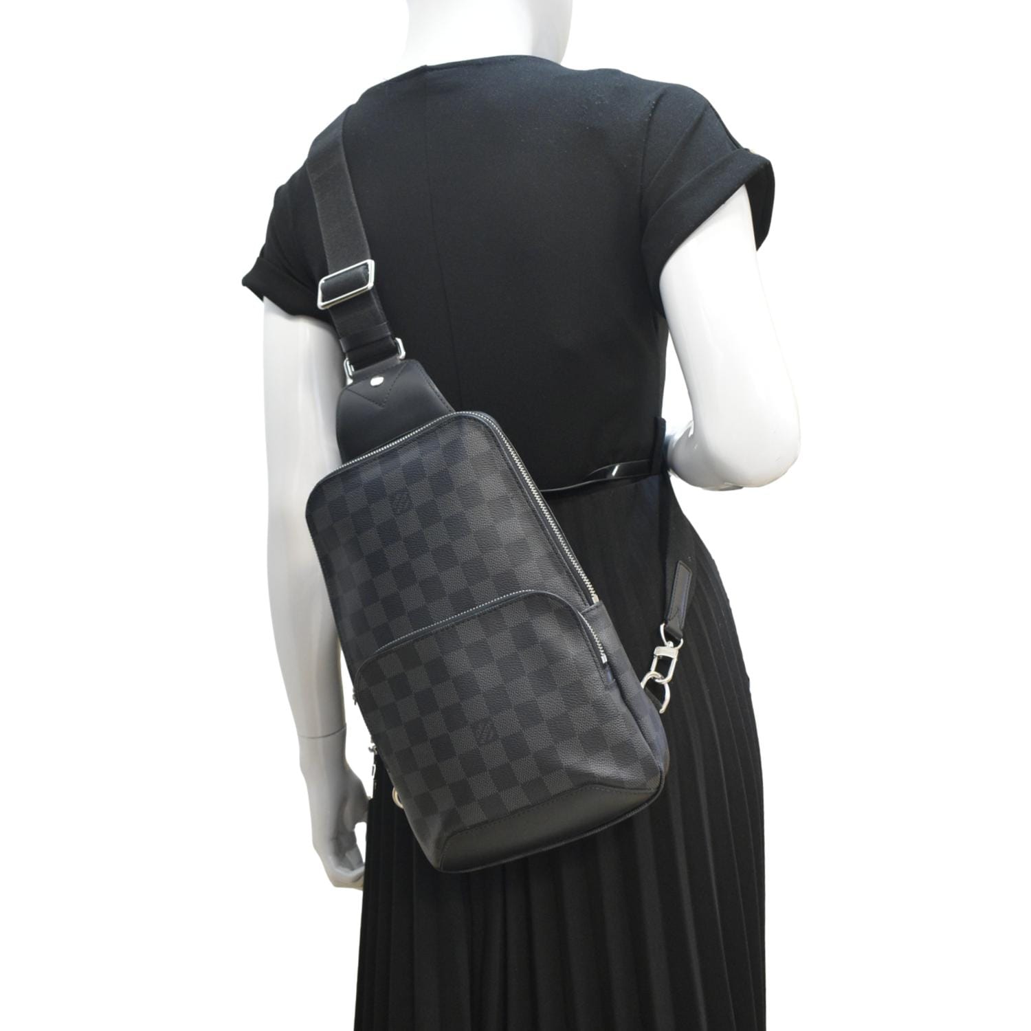louis vuitton avenue sling bag men backpacks damier graphite LOUIS VUITTON Avenue Sling Damier Graphite Backpack Bag Black