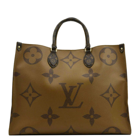 LOUIS VUITTON Lottie leather crossbody bag Oro