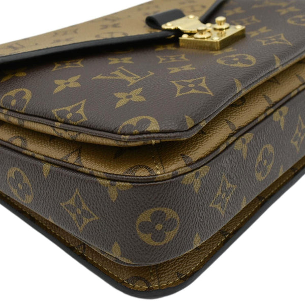 LOUIS VUITTON Metis Pochette Reverse Monogram Canvas Crossbody Bag Brown