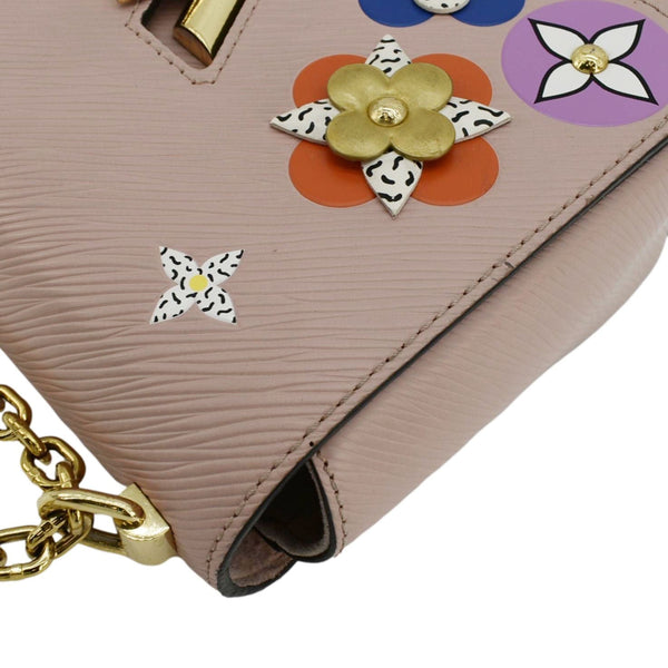 LOUIS VUITTON Twist MM Bloom Flower Epi Leather Chain Shoulder Bag Pink
