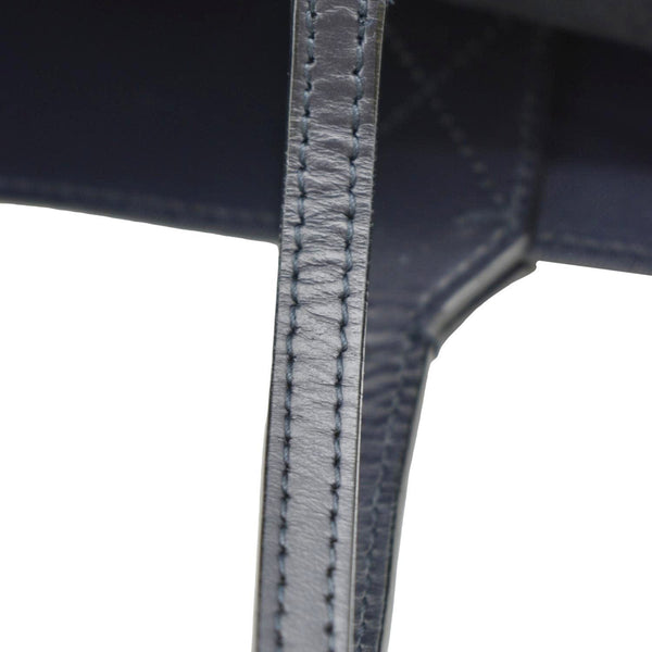 GUCCI GG Supreme Monogram Blooms Large Reversible Tote Beige DD18809