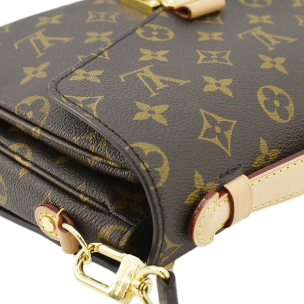 LOUIS VUITTON Metis Pochette Monogram Canvas Crossbody Bag Brown