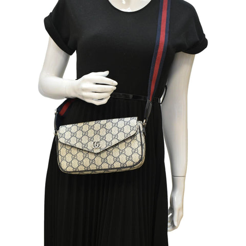 GUCCI Bolso Cruzado Ophidia Mini GG Supreme Canvas Crossbody Bag Beige 764961