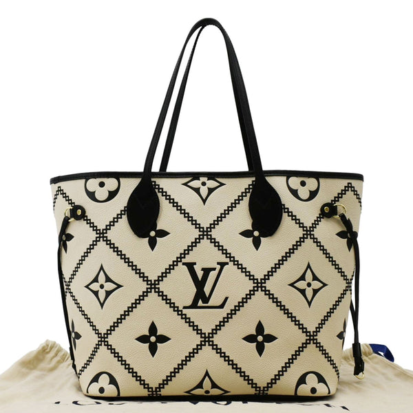 LOUIS VUITTON Broderies Neverfull MM Giant Empreinte  front look