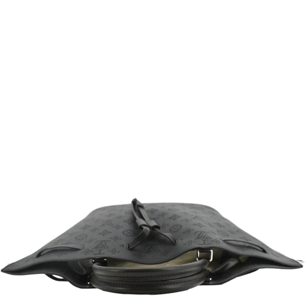 LOUIS VUITTON Girolata Monogram Mahina Leather Shoulder Bag Black