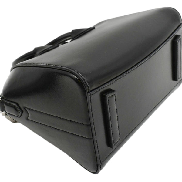 GIVENCHY Antigona Mini Leather Shoulder Bag Black