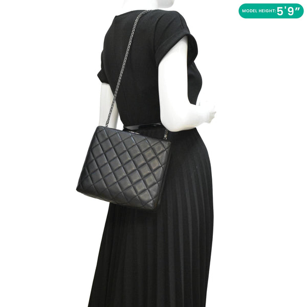 CHANEL CC Kisslock Box Lambskin Leather Chain Shoulder Bag Black