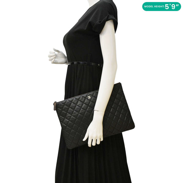 CHANEL Classic O-Case Caviar Leather Zip Pouch Black