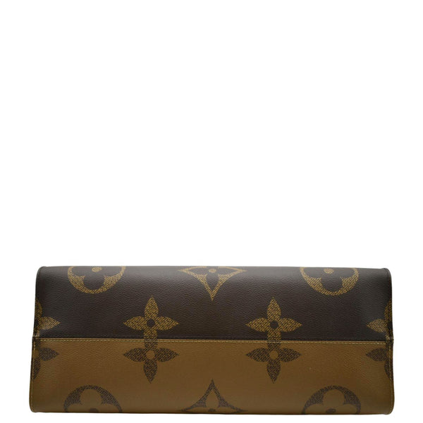 LOUIS VUITTON Onthego GM Giant Monogram Canvas Tote Bag Brown