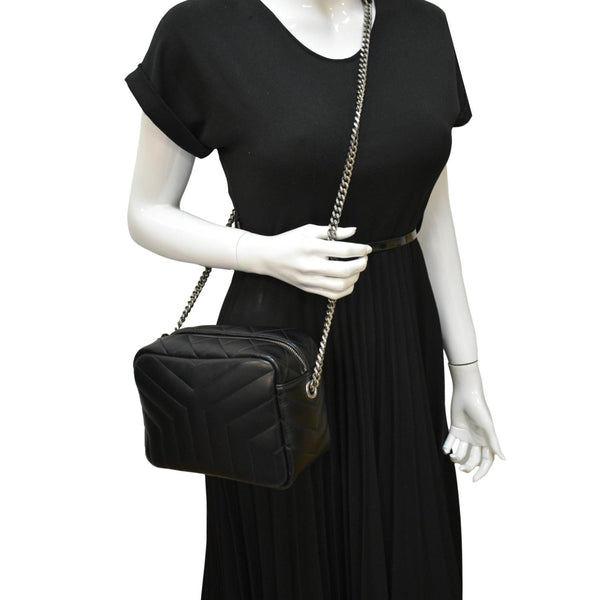 YVES SAINT LAURENT LouLou Small Monogram Black Crossbody Bag dummmy look