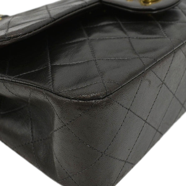 CHANEL Vintage Classic Double Flap Medium Quilted Leather corner look