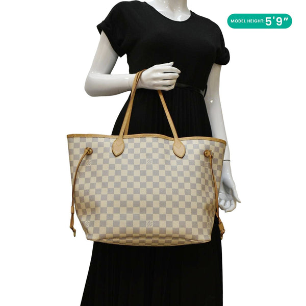 LOUIS VUITTON Neverfull MM Damier Azur Shoulder Bag Rose Ballerine dummy look