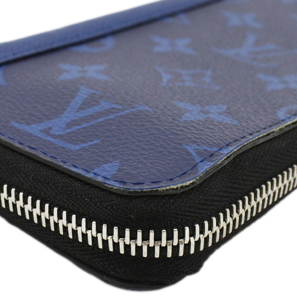 LOUIS VUITTON Zippy Vertical Taigarama Long Wallet Cobalt Blue