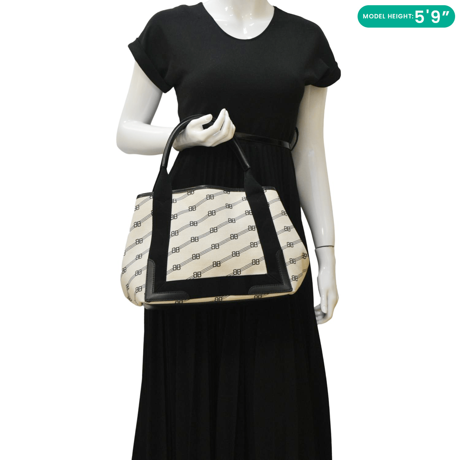 BALENCIAGA Logo S Navy Cabas Canvas Hobo Bag White BALENCIAGA Logo S Navy Cabas Canvas Hobo Bag White