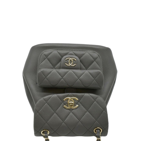 CHANEL Black leather tote with detachable crossbody