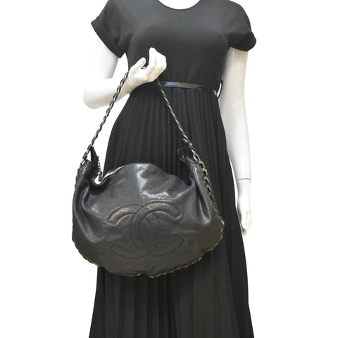 CHANEL Modern Chain Calfskin Leather Hobo Bag Black