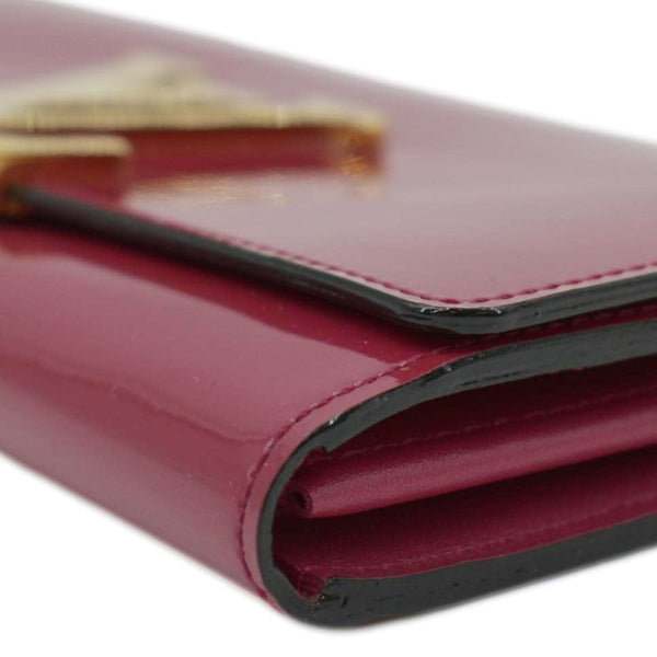 LOUIS VUITTON Brown leather crossbody bag with gold chain strap