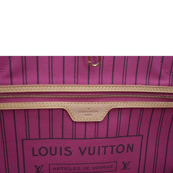LOUIS VUITTON LOUIS VUITTON Tote Bag ziped view