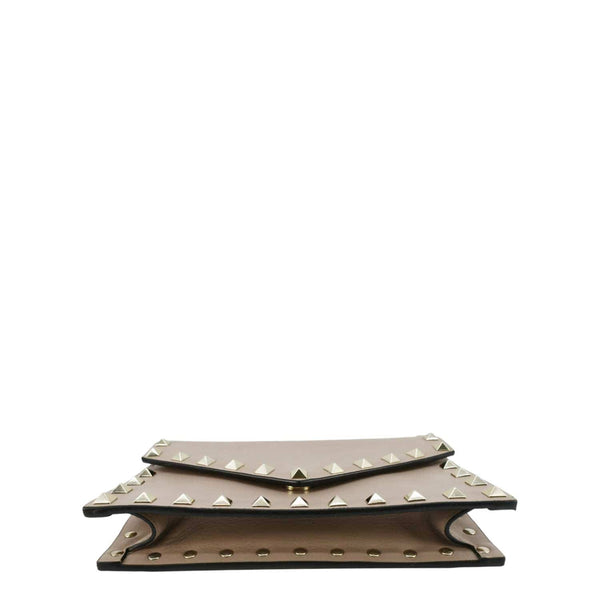VALENTINO Rockstud Envelope Leather Chain Crossbody Bag Taupe