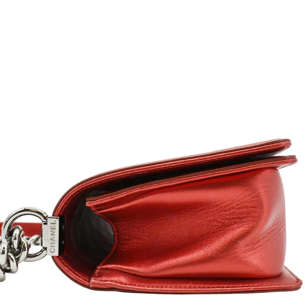 CHANEL Medium Boy Flap Metallic Patent Leather Shoulder Bag Red