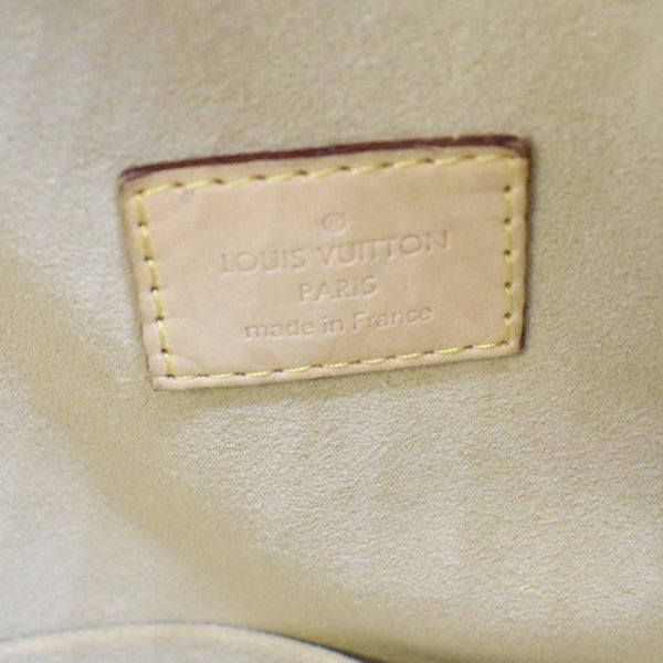 LOUIS VUITTON Artsy GM Monogram Canvas Hobo Bag Brown