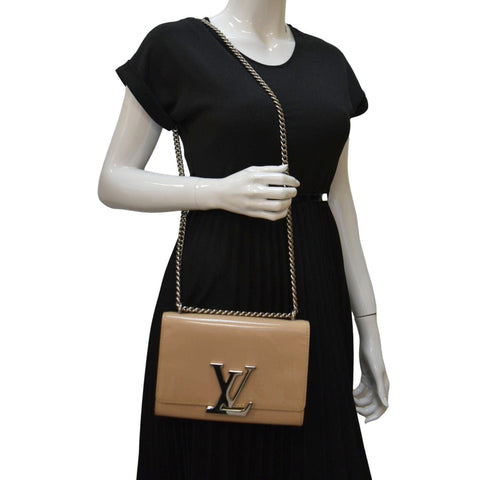 LOUIS VUITTON Chain Louise GM Leather Shoulder Bag Beige