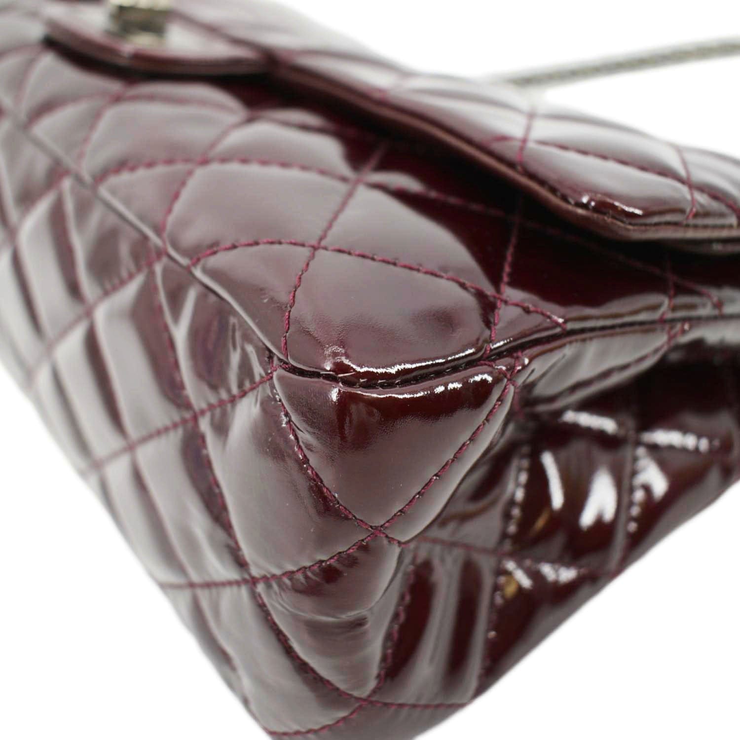 Timeless/classique patent leather crossbody bag Chanel Red in Patent leather  - 38782449